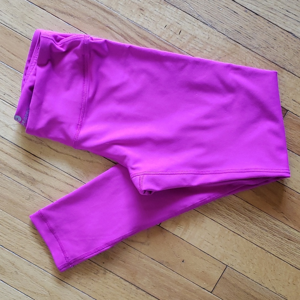 90 Degree Yoga Pants - Picture 2 of 4